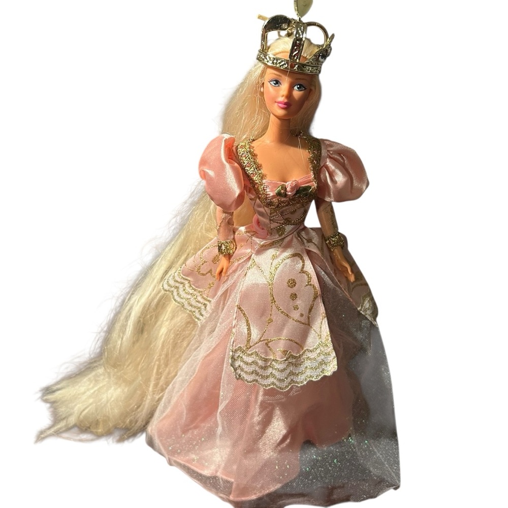 1997 Barbie as Rapunzel Pink Princess Gown Silver Crown Long Hair Vintage Mattel